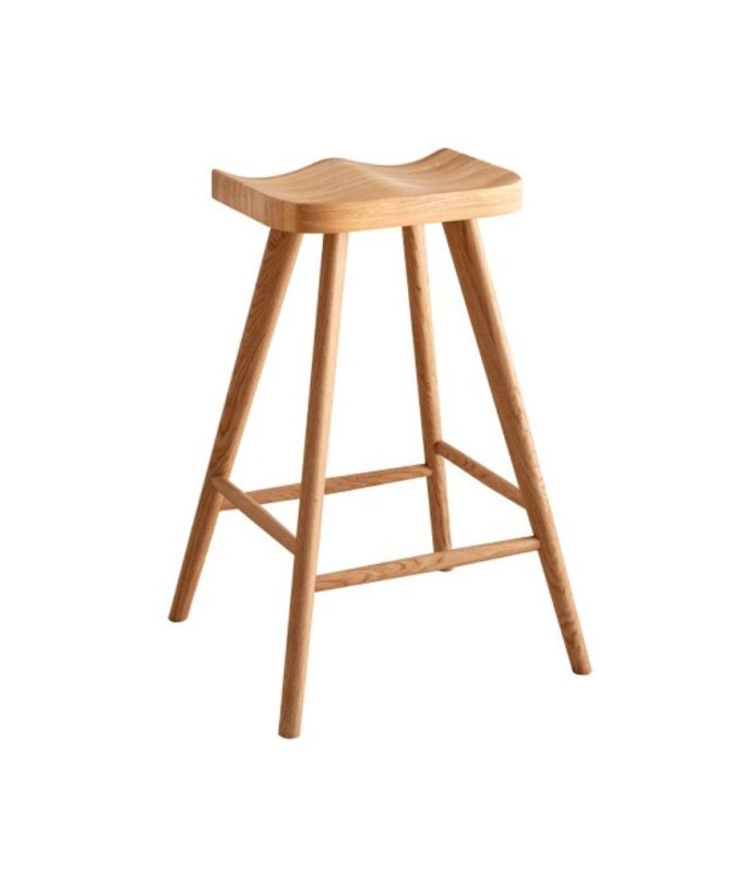 Taburete de madera para cocina en color roble natural